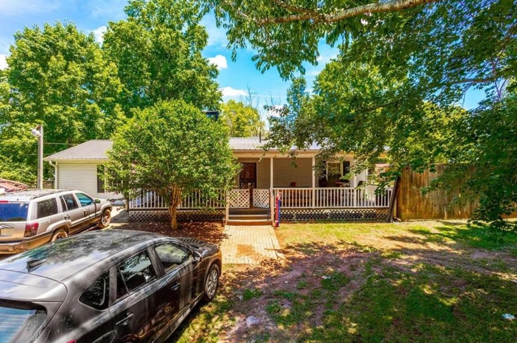 255 Hiram Way, Hiram, GA 30141