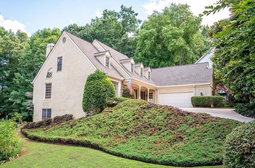 175 Treadwick Dr, Atlanta, GA 30350-5653