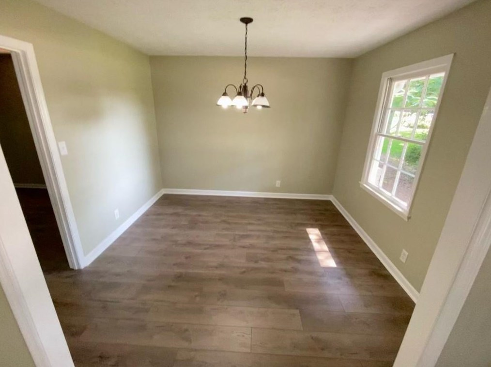 13 Gloster Rd, Lawrenceville GA  30044-6706 exterior