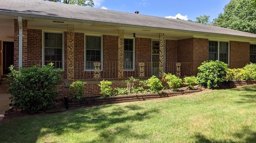 4356 Cook Pl, Decatur, GA 30035-1703