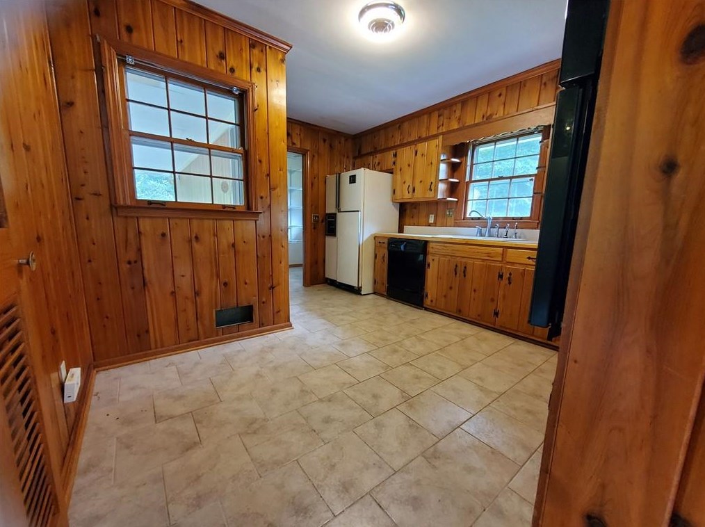 4356 Cook Pl, Decatur GA  30035-1703 exterior