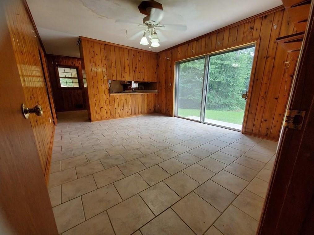 4356 Cook Pl, Decatur GA  30035-1703 exterior