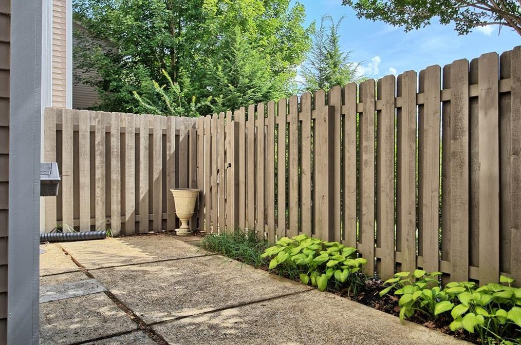 1120 Moorestown Cir, Decatur GA  30033-2725 exterior