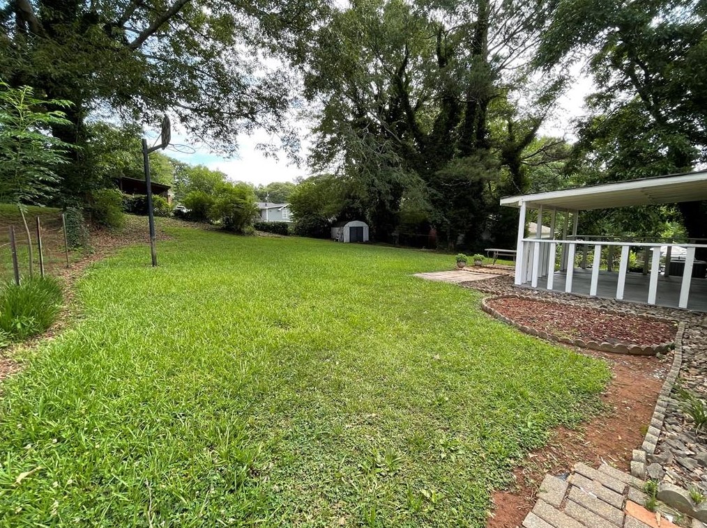 3454 Pinehill Dr, Decatur GA  30032-3031 exterior