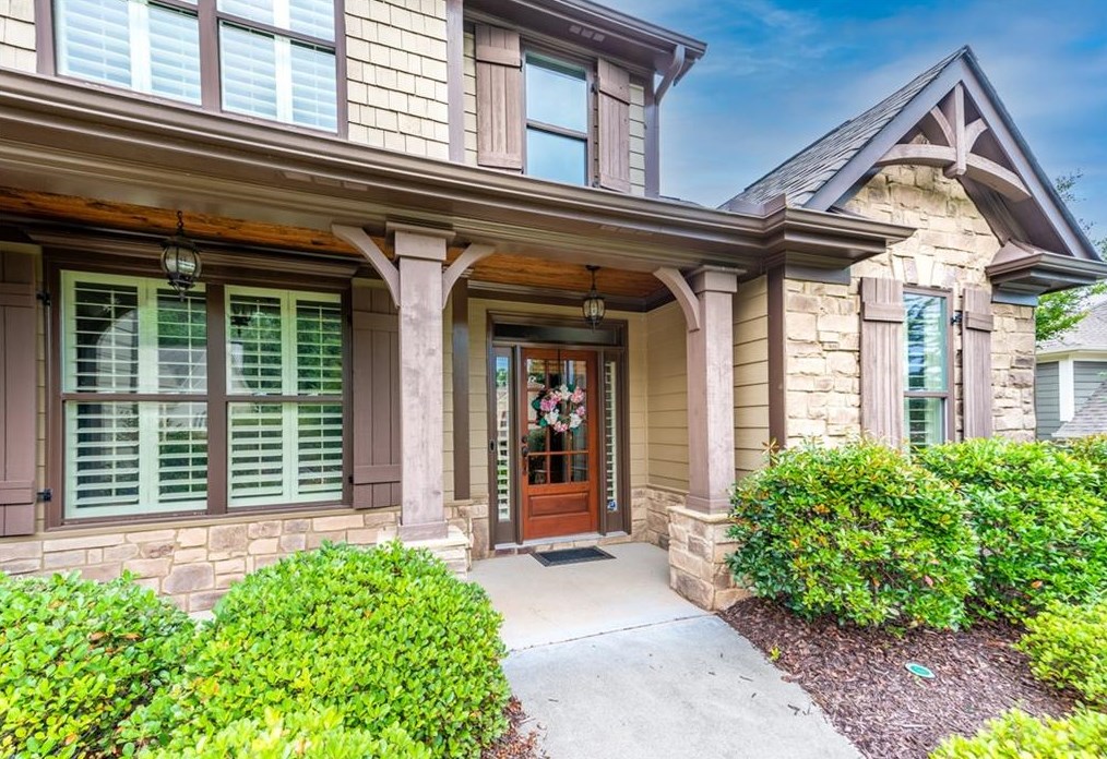 302 John Mason Ct, Ball Ground, GA 30107