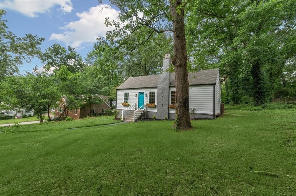 1743 Old Hickory St, Decatur GA  30032-4354 exterior