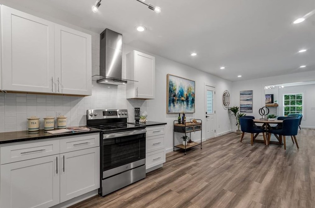 1743 Old Hickory St, Decatur GA  30032-4354 exterior