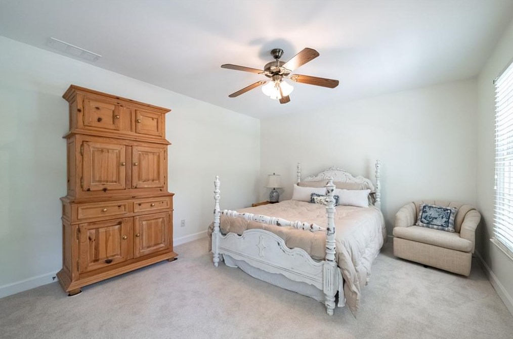 4617 Woodland Brook Dr, Atlanta GA  30339-5368 exterior
