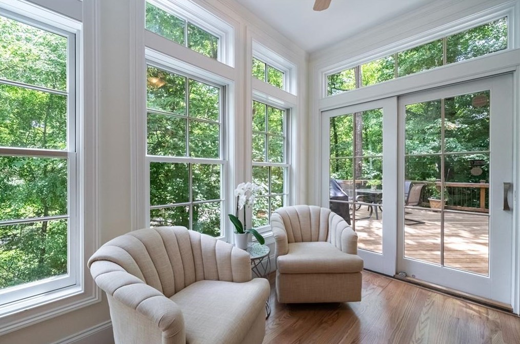 4617 Woodland Brook Dr, Atlanta GA  30339-5368 exterior