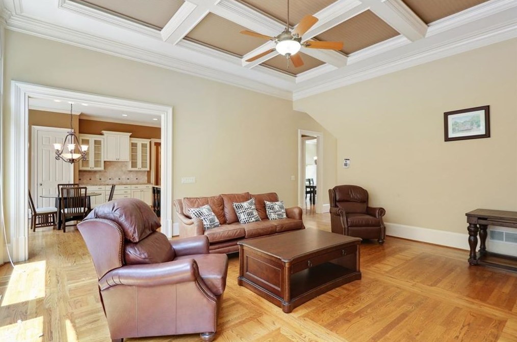 2862 Laurelgate Dr, Decatur GA  30033-1463 exterior