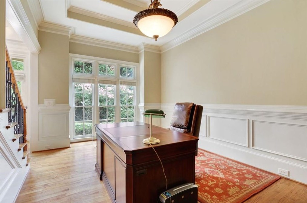 2862 Laurelgate Dr, Decatur GA  30033-1463 exterior