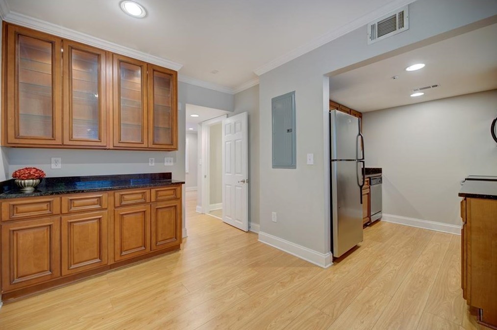 121 Rondak Cir, Smyrna GA  30080-4546 exterior