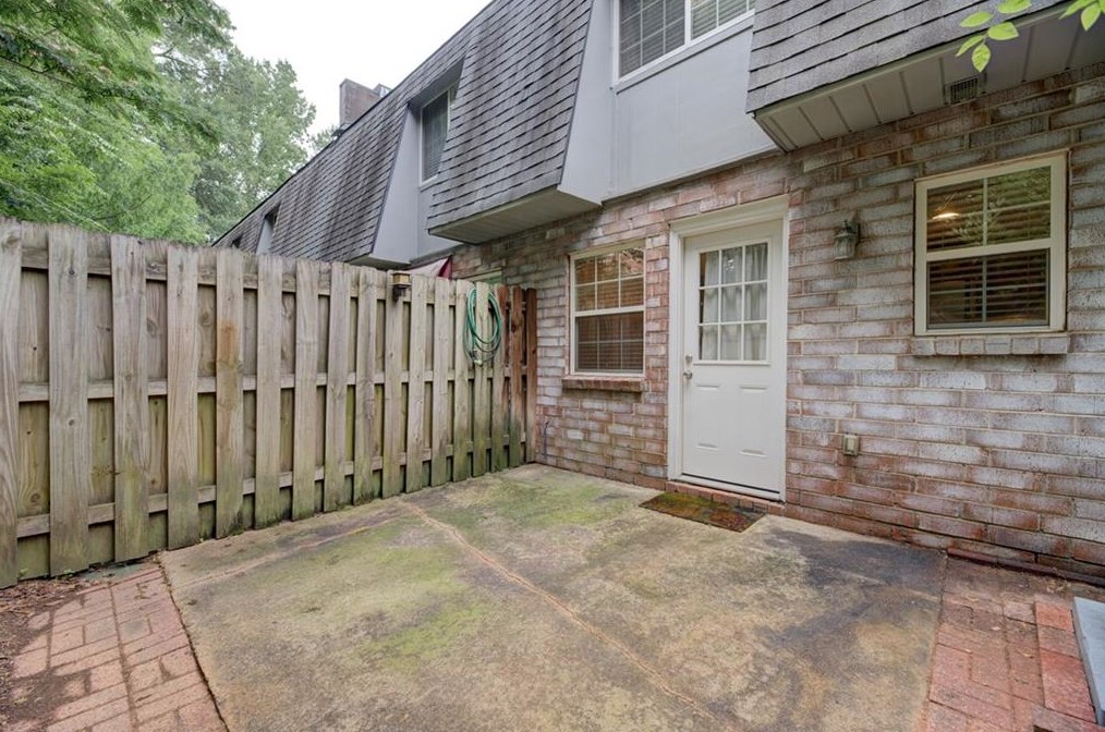 121 Rondak Cir, Smyrna GA  30080-4546 exterior