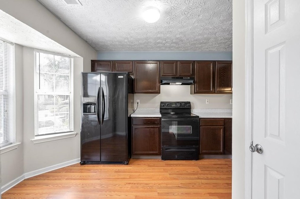 3201 Kingswood Pl, Decatur GA  30034-6715 exterior