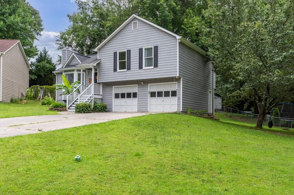 320 Arapaho Dr, Acworth, GA 30102-3149