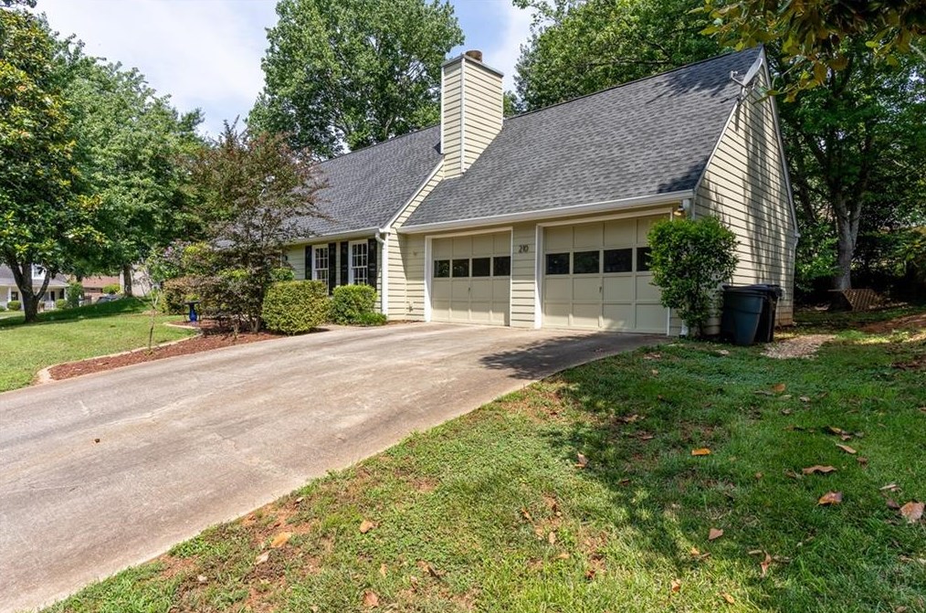 210 Truehedge Trce, Roswell, GA 30076-2943