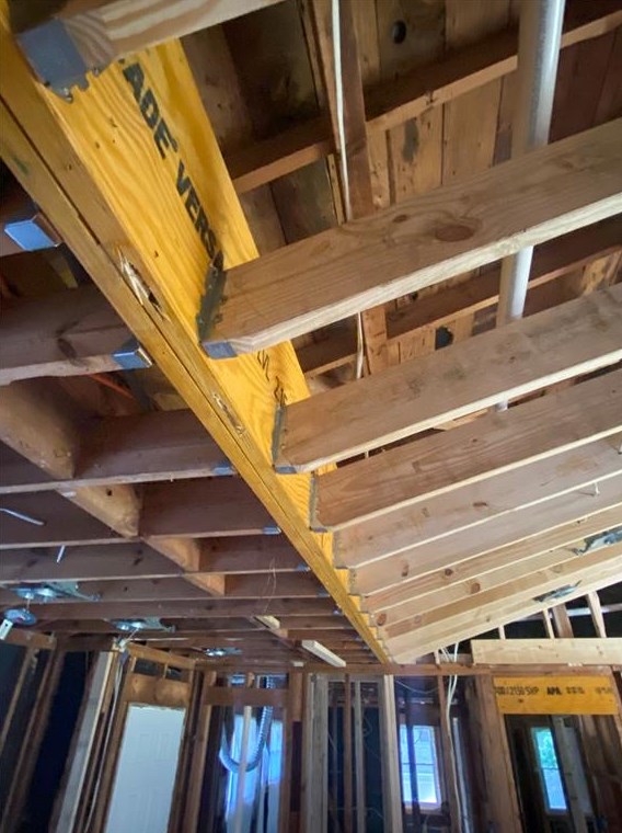 2562 Miriam Ln, Decatur GA  30032-5729 exterior