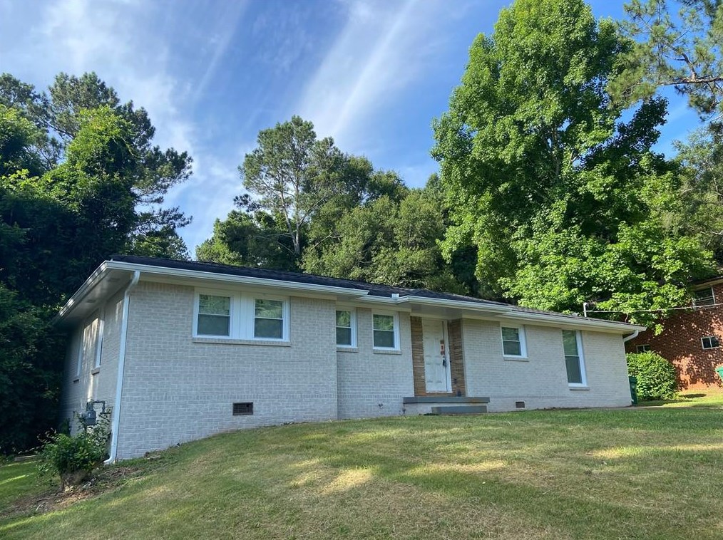 2562 Miriam Ln, Decatur GA  30032-5729 exterior