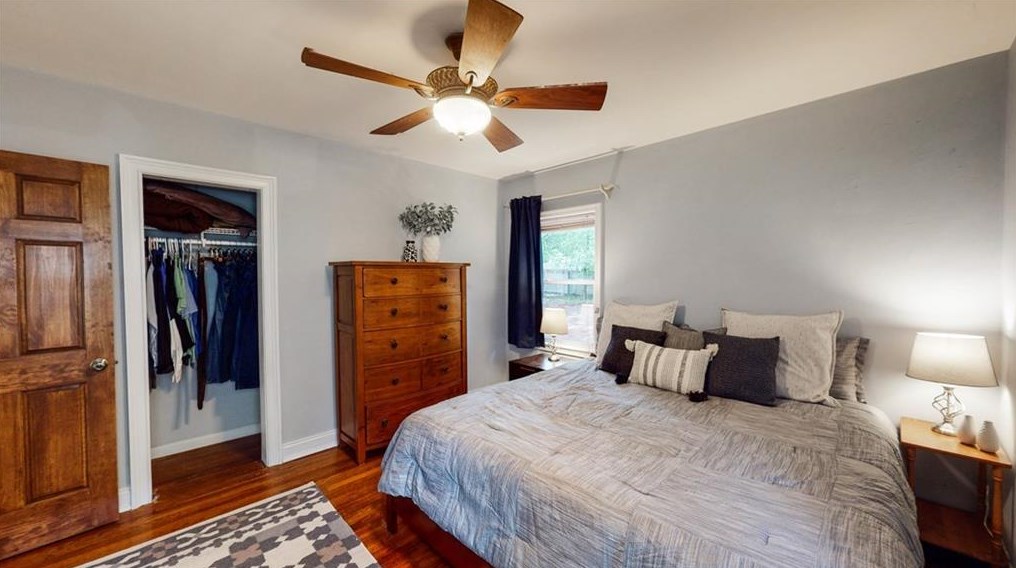 2348 Eastway Rd, Decatur GA  30033-5546 exterior