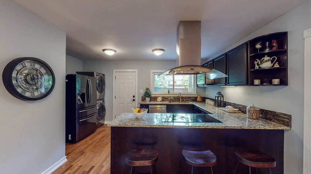 2348 Eastway Rd, Decatur GA  30033-5546 exterior