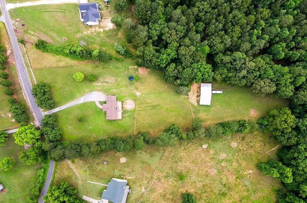 1750 Luke Edwards Rd, Dacula GA  30019-2524 exterior