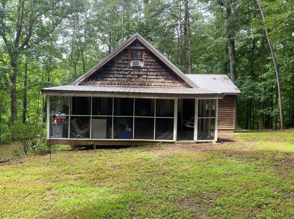 3377 Galts Rd, Acworth, GA 30102-1131