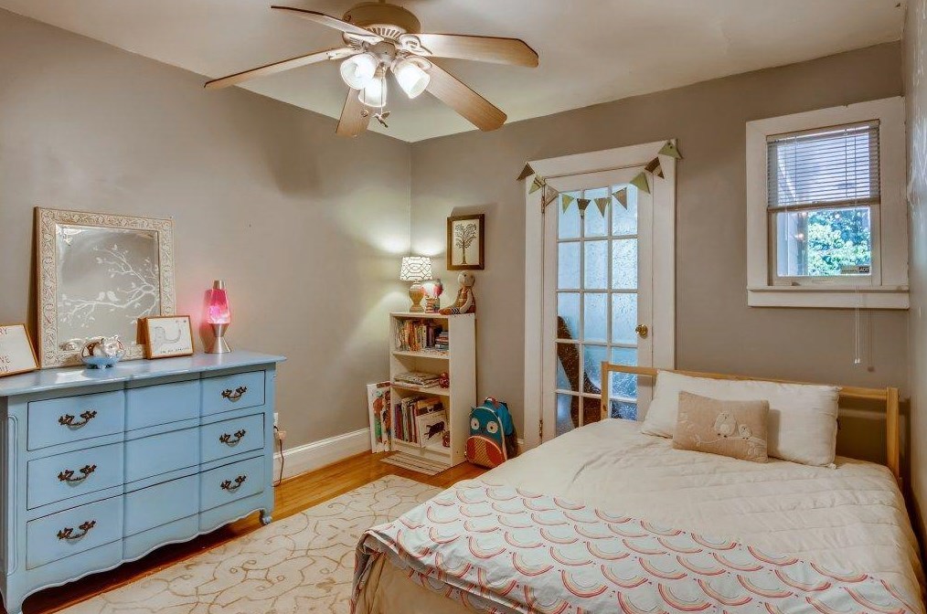 1038 Candler St, Decatur GA  30030-4464 exterior