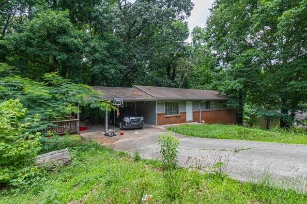 2200 Chestnut Cir, Lithia Springs, GA 30122