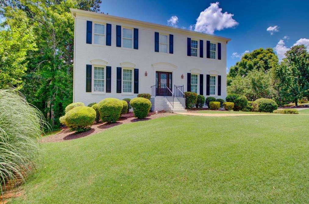 900 Nottingham Pt, Alpharetta, GA 30005-4496