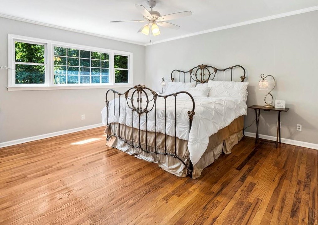 970 Winding Creek Trl, Atlanta GA  30328-2843 exterior