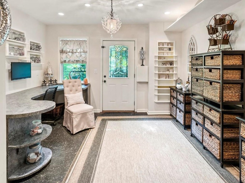 970 Winding Creek Trl, Atlanta GA  30328-2843 exterior