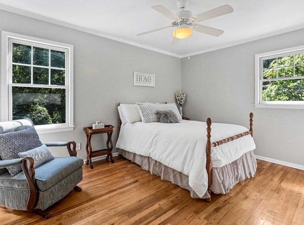 970 Winding Creek Trl, Atlanta GA  30328-2843 exterior