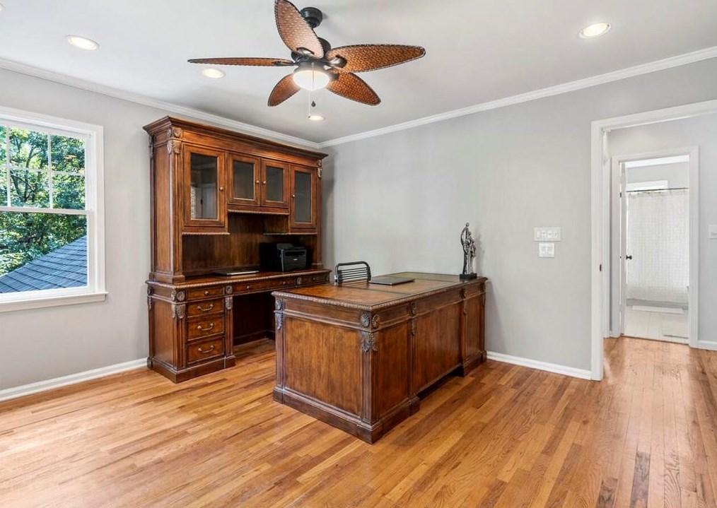 970 Winding Creek Trl, Atlanta GA  30328-2843 exterior
