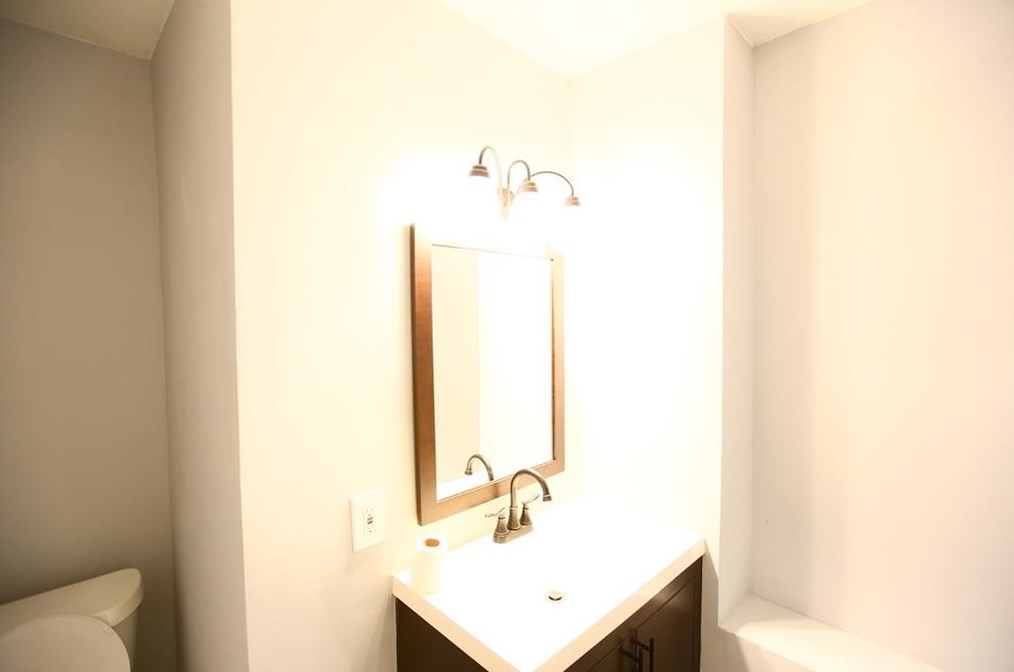 2393 Timber Ridge Ct, Decatur GA  30032-6325 exterior