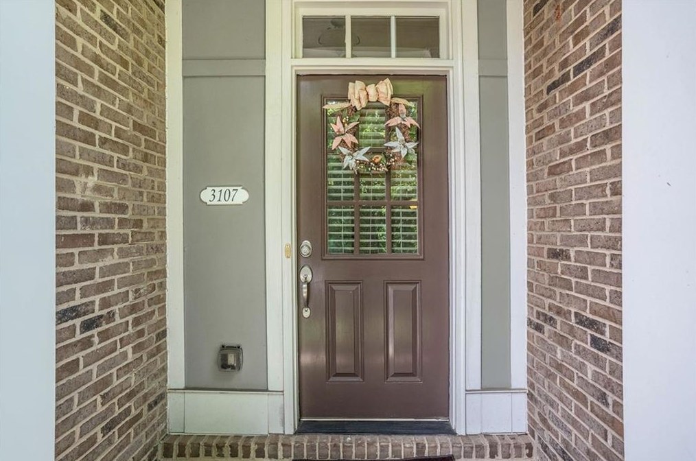 3107 Turman Cir, Decatur GA  30033-3256 exterior