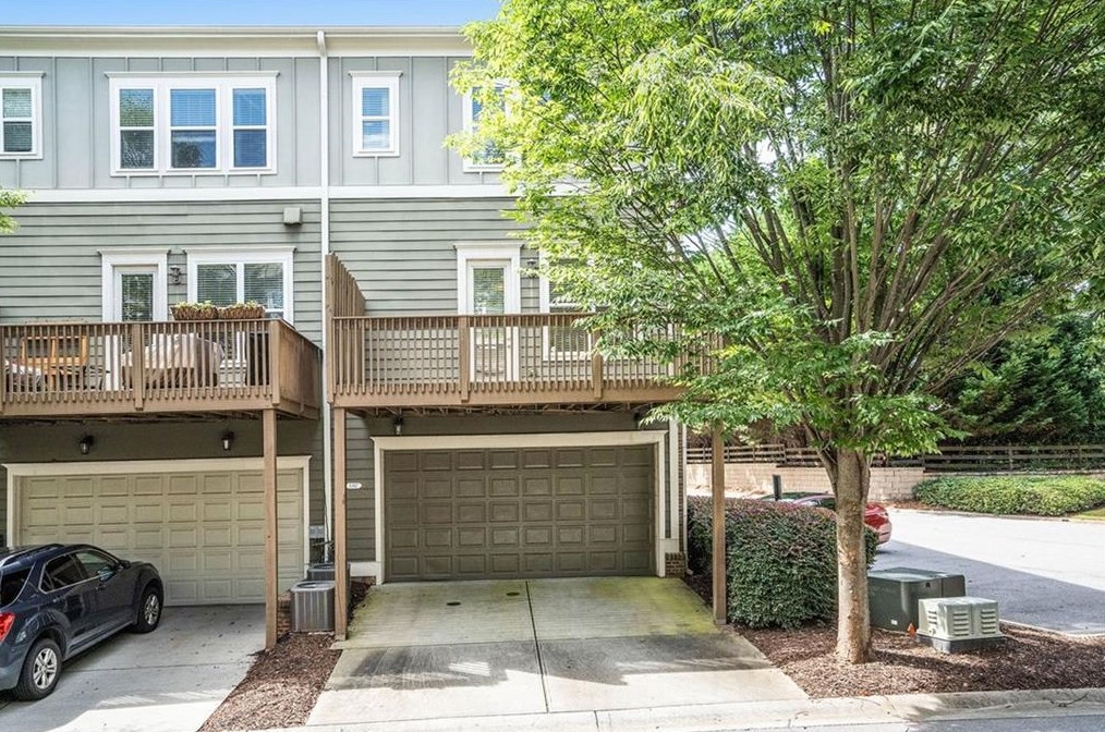 3107 Turman Cir, Decatur GA  30033-3256 exterior