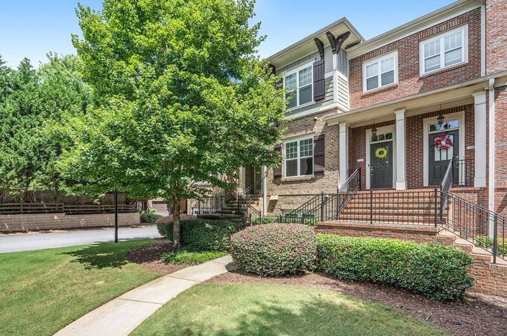 3107 Turman Cir, Decatur, GA 30033-3256