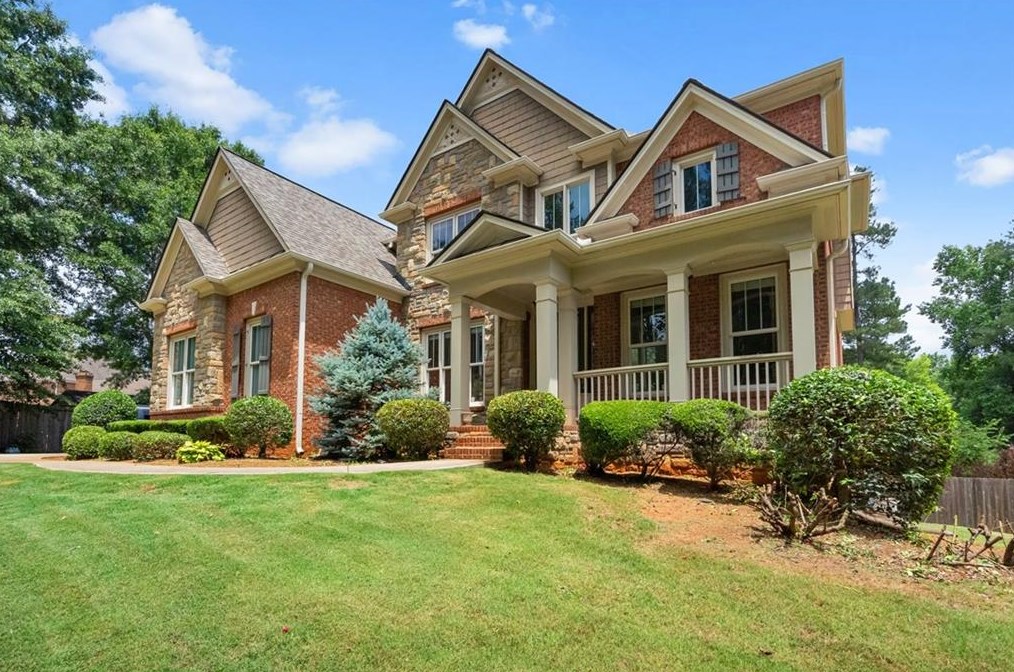 211 N River, Lilburn, GA 30047