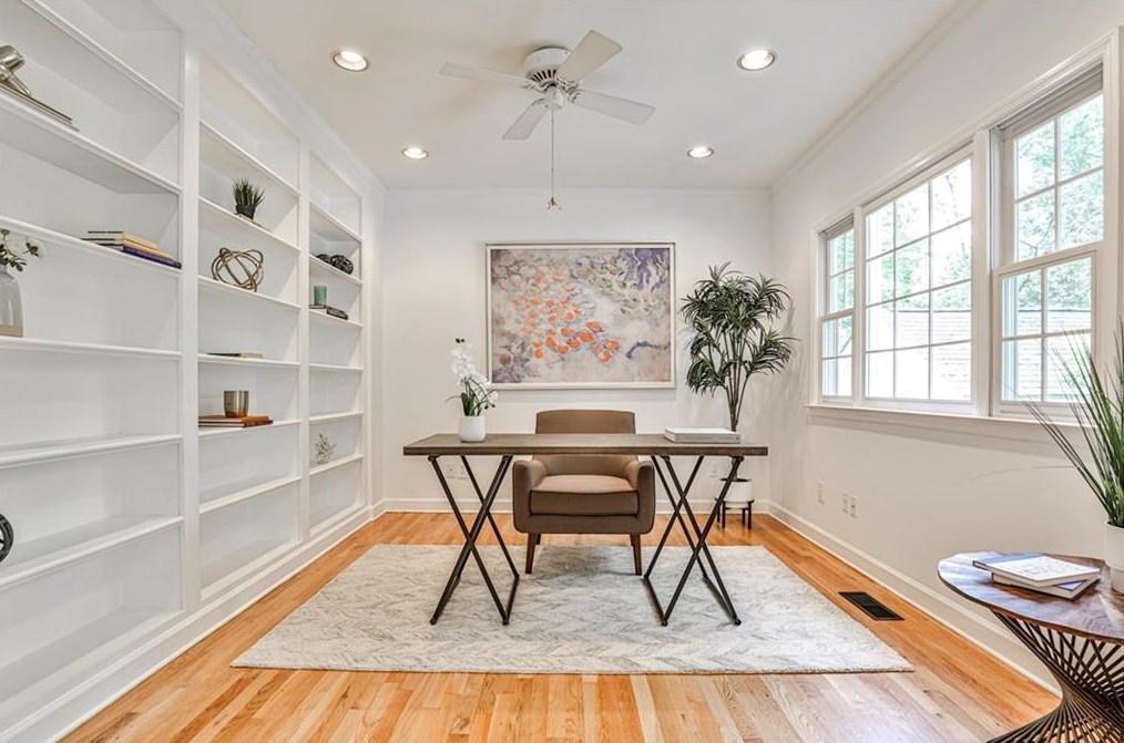 332 Lamont Dr, Decatur GA  30030-2343 exterior