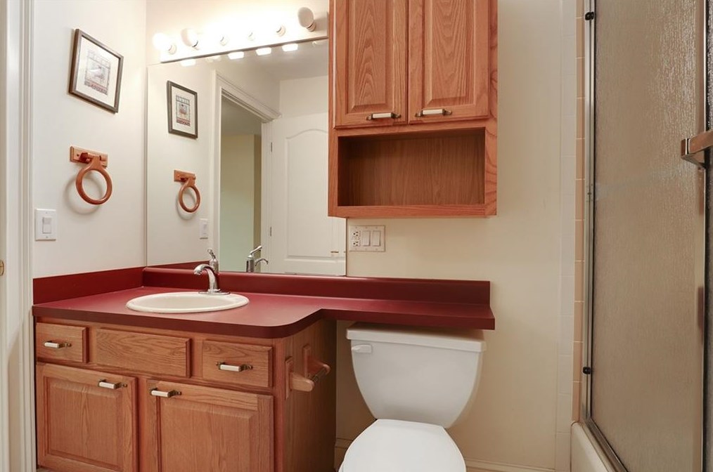 2094 Azalea Cir, Decatur GA  30033-2638 exterior