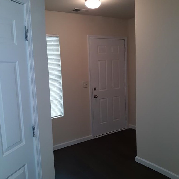 56 Middlebrook Dr, Euharlee, GA 30120-7935