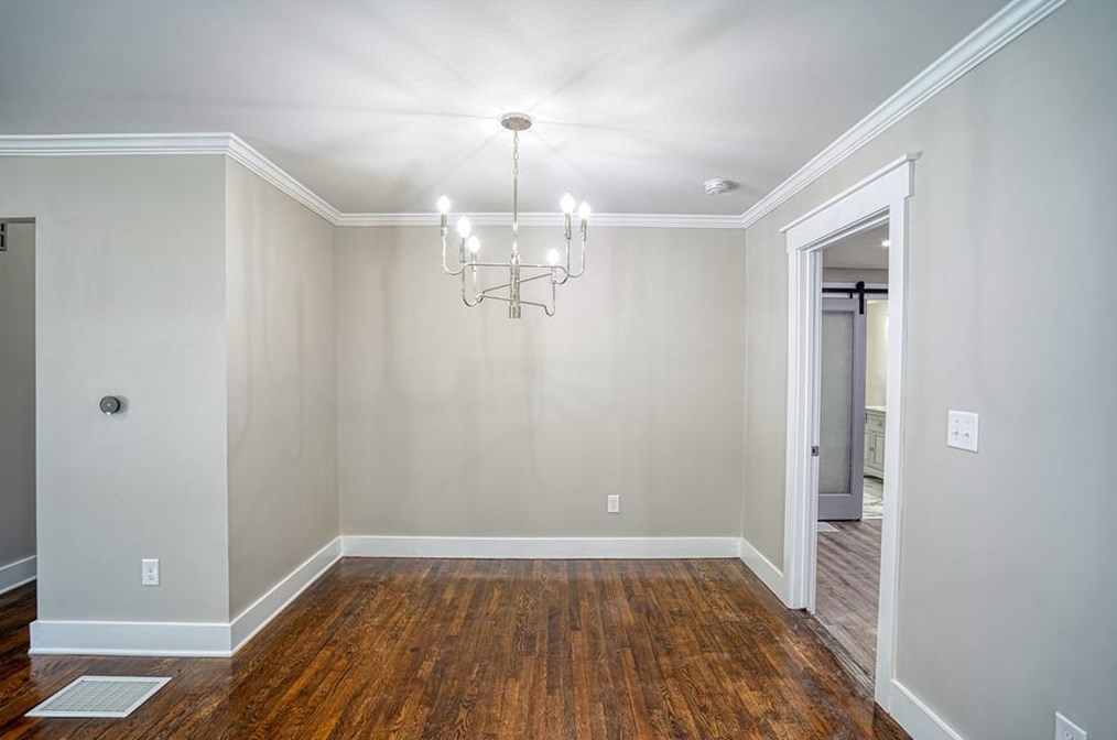 1064 Natham Dr, Atlanta GA  30315-8618 exterior