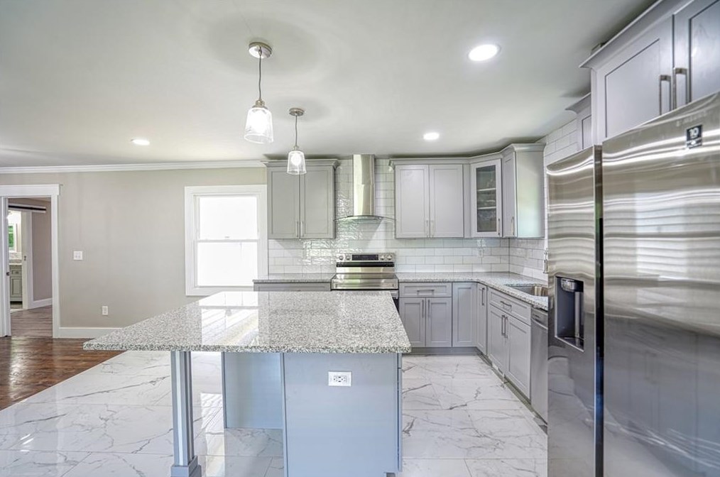 1064 Natham Dr, Atlanta GA  30315-8618 exterior