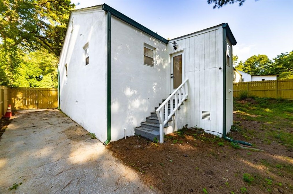 1257 Westridge Rd, Atlanta GA  30311-3431 exterior