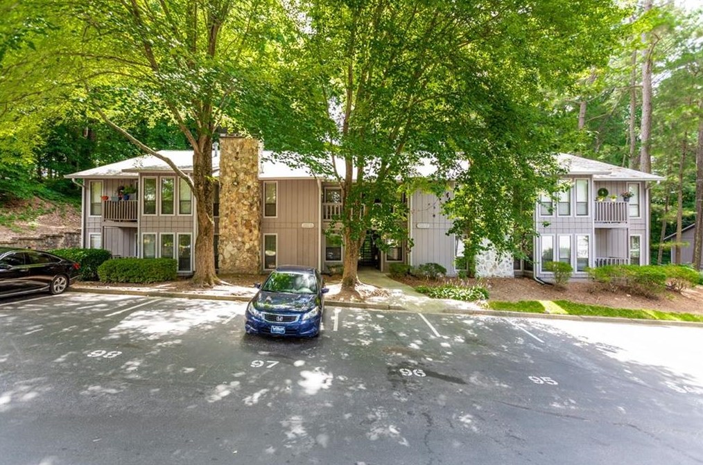 4099 Woodridge Way, Tucker, GA 30084