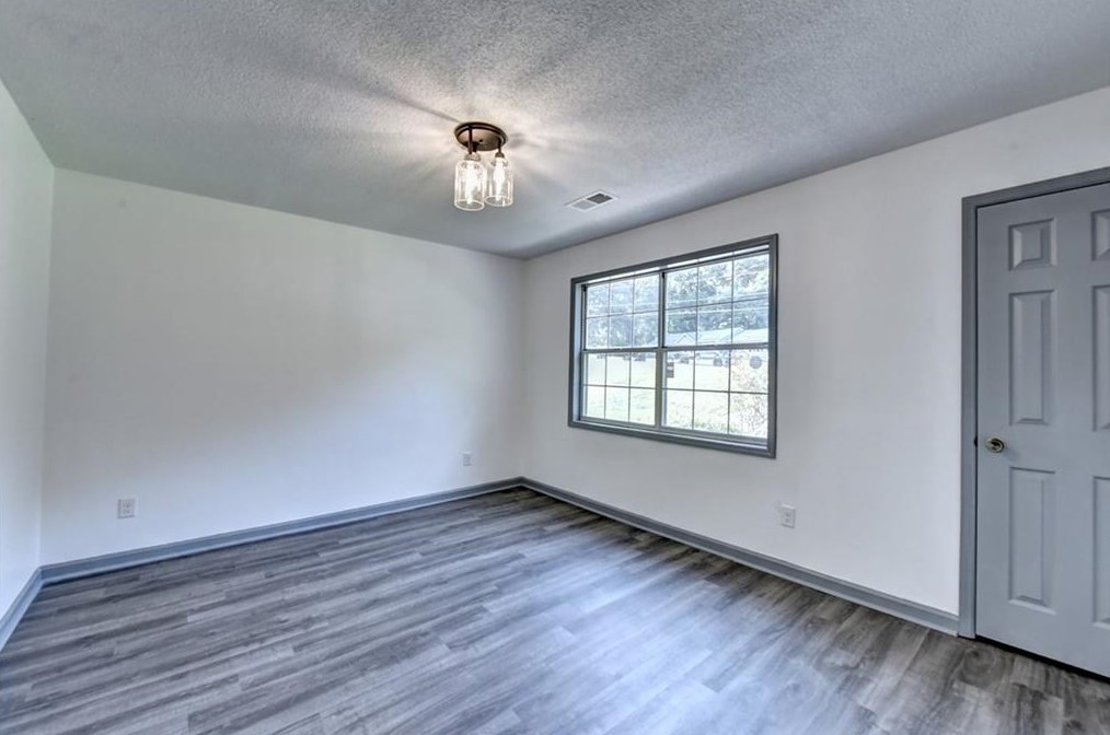 4204 Southvale Dr, Decatur GA  30034-6442 exterior