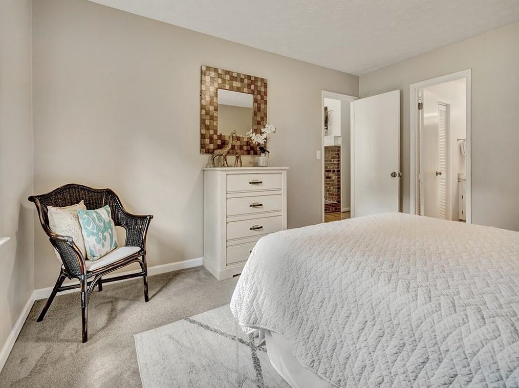 656 Wendan Dr, Decatur GA  30033-5530 exterior