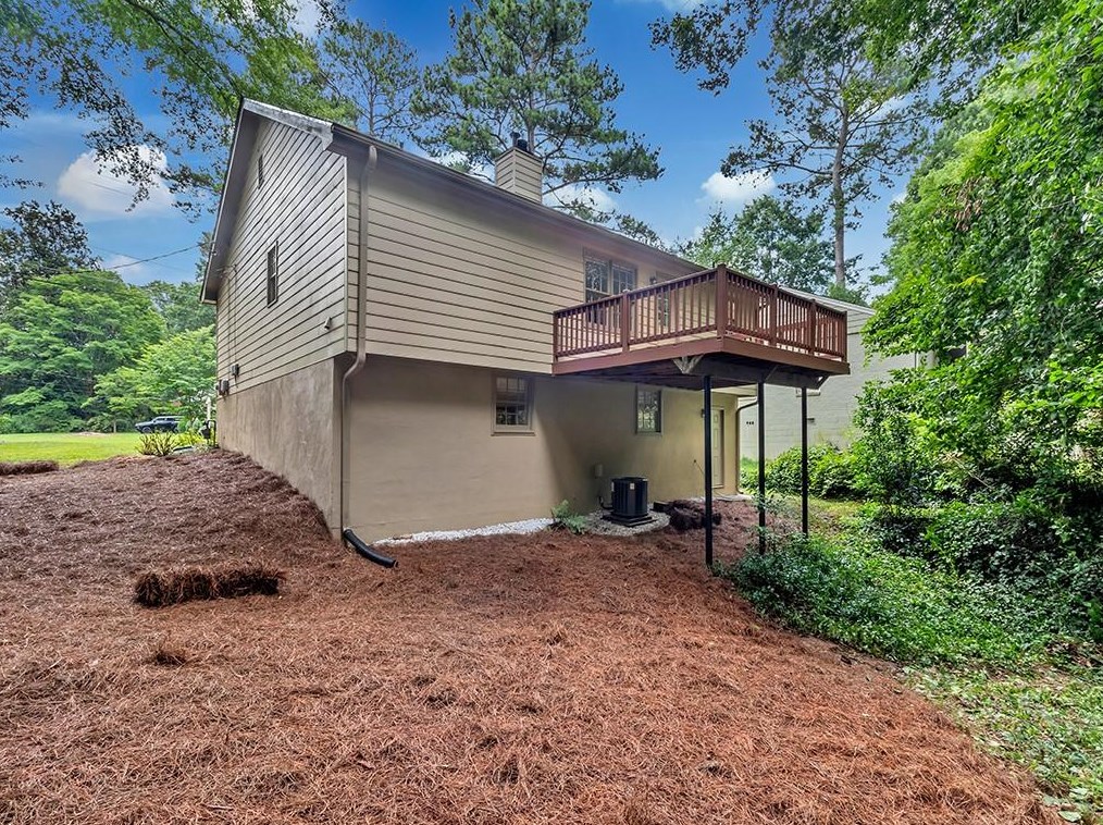 656 Wendan Dr, Decatur GA  30033-5530 exterior