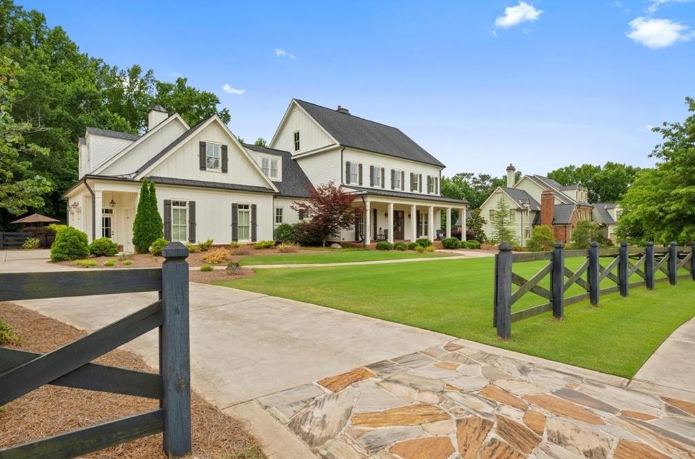 595 Bienville Ct, Alpharetta, GA 30004-3157