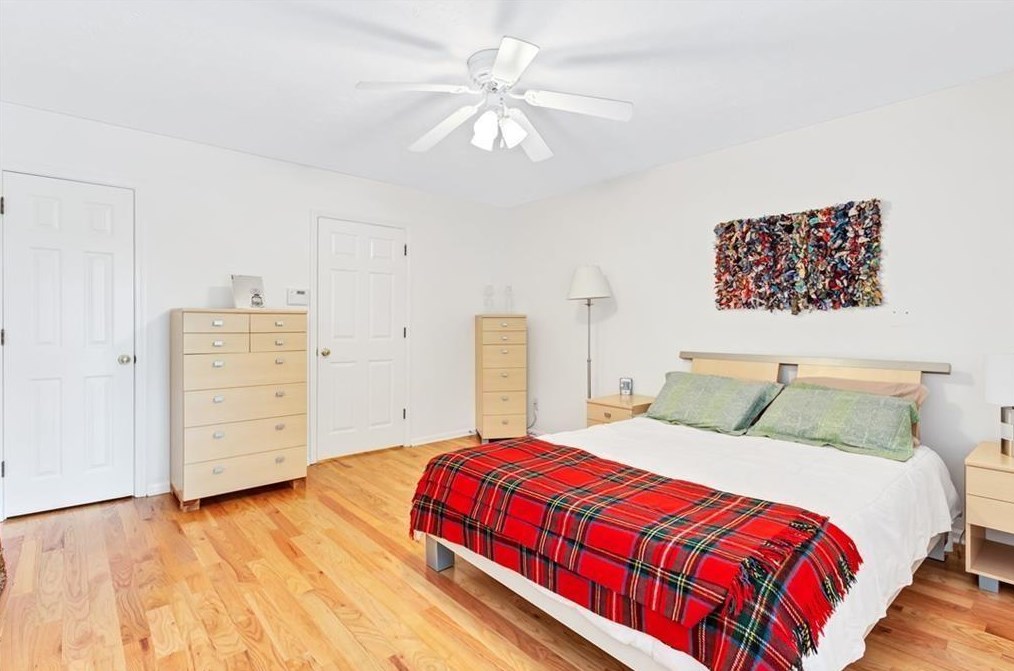 524 Commerce Dr, Decatur GA  30030-2608 exterior